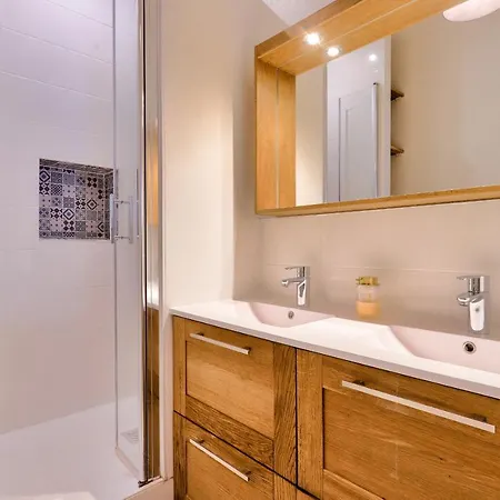 Plein Centre De : Pour 4 Nantes